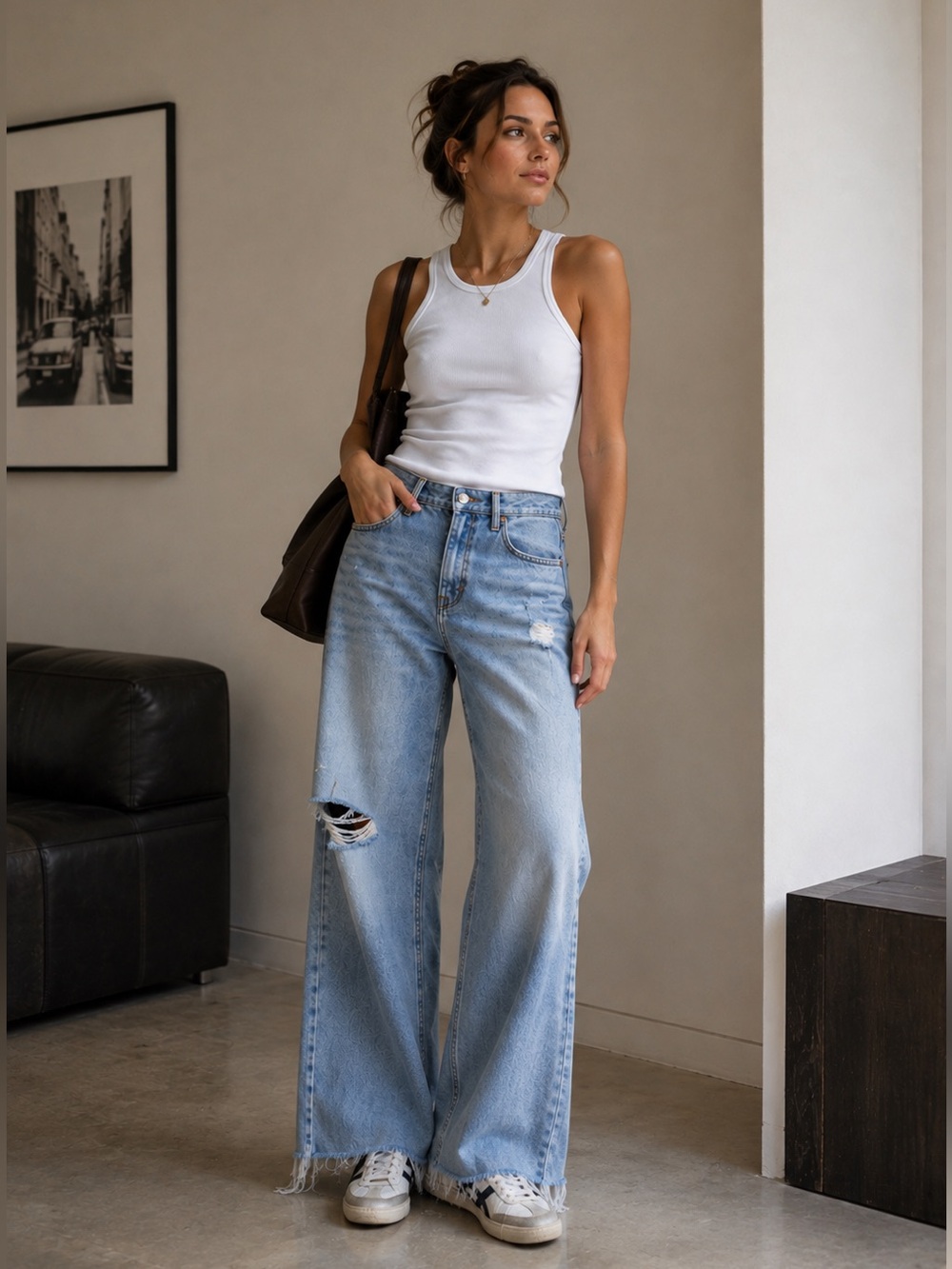 Old Navy Light Blue Distressed Wide-Leg Jeans ~ size 6